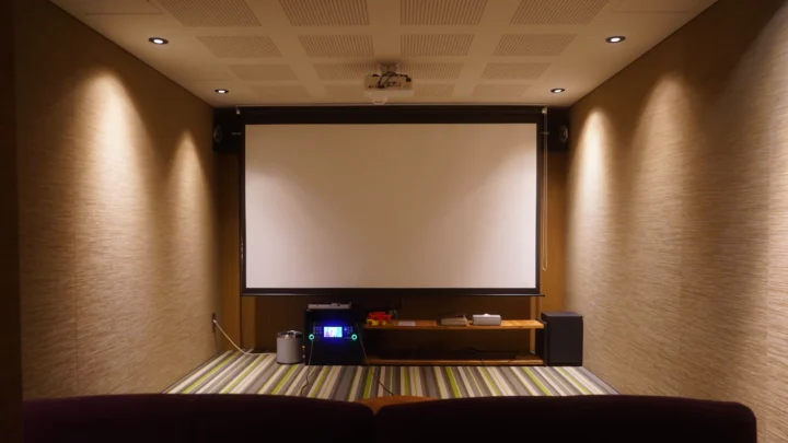 What Is IPTV? A Plain-English Guide to Legal Internet TV
